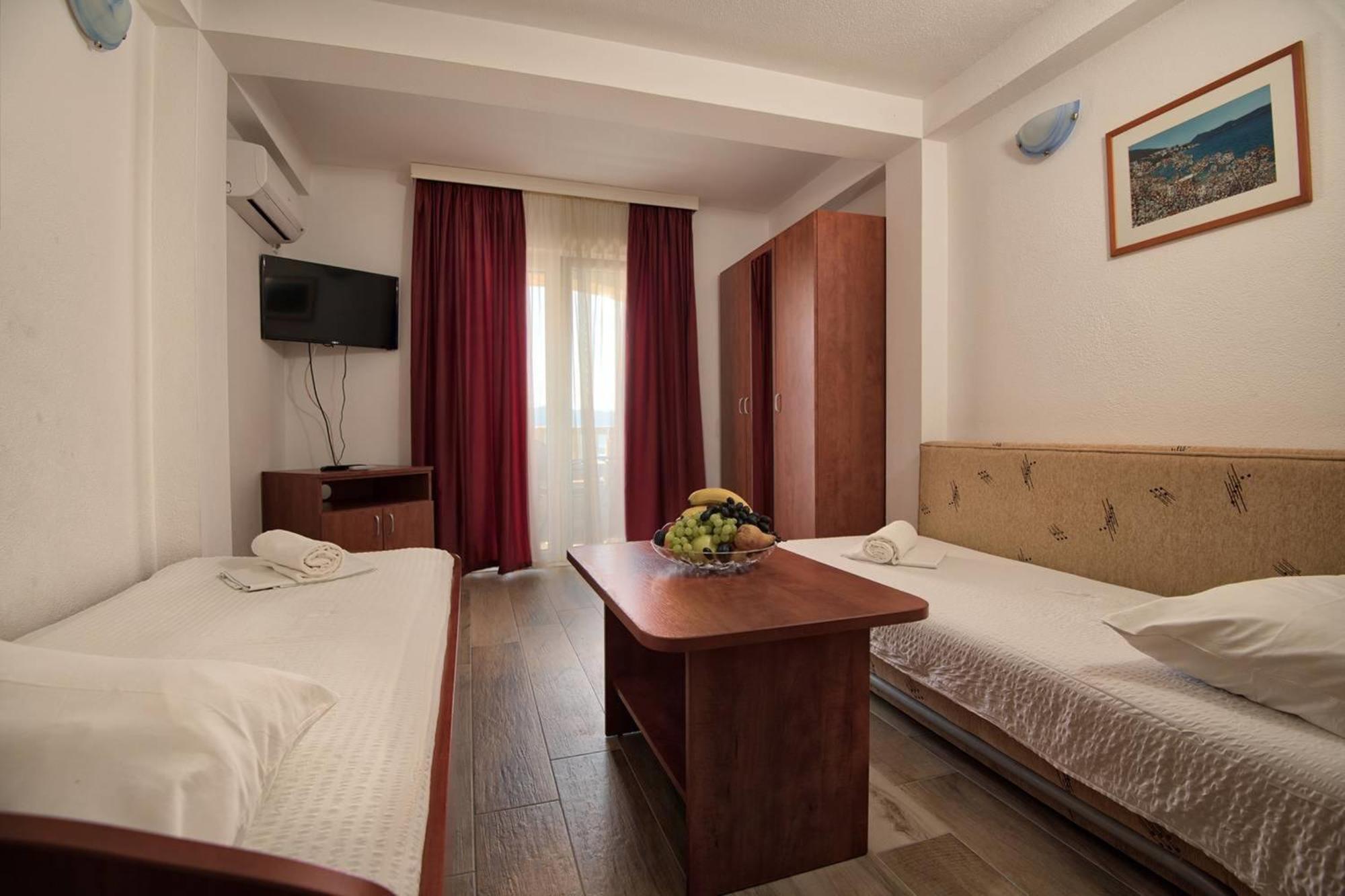 Apartments Bona Neum Habitación foto