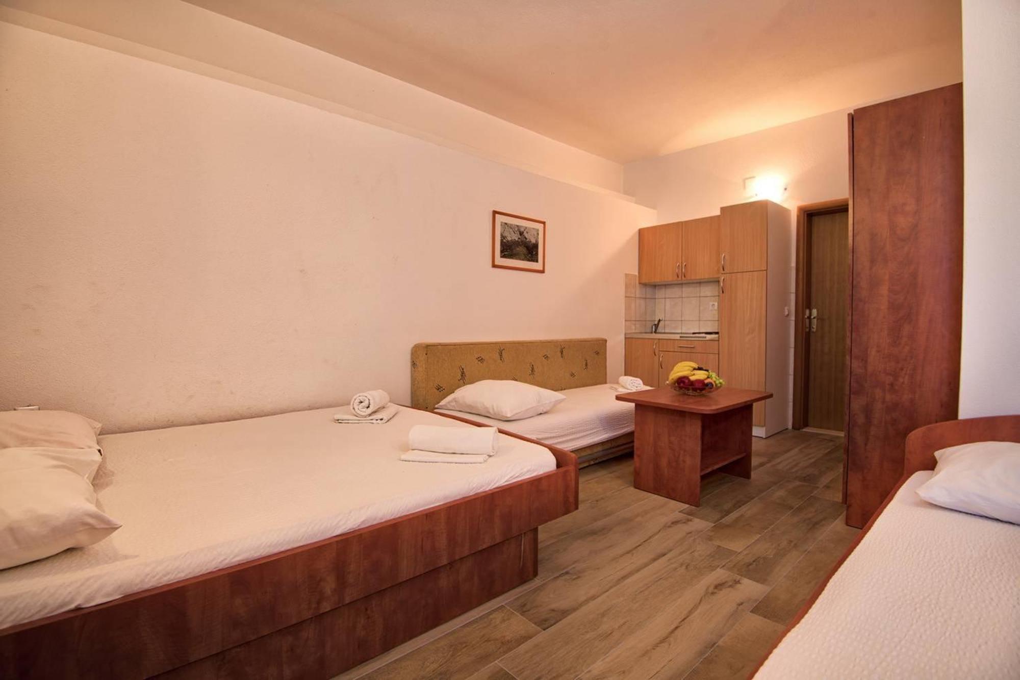 Apartments Bona Neum Habitación foto