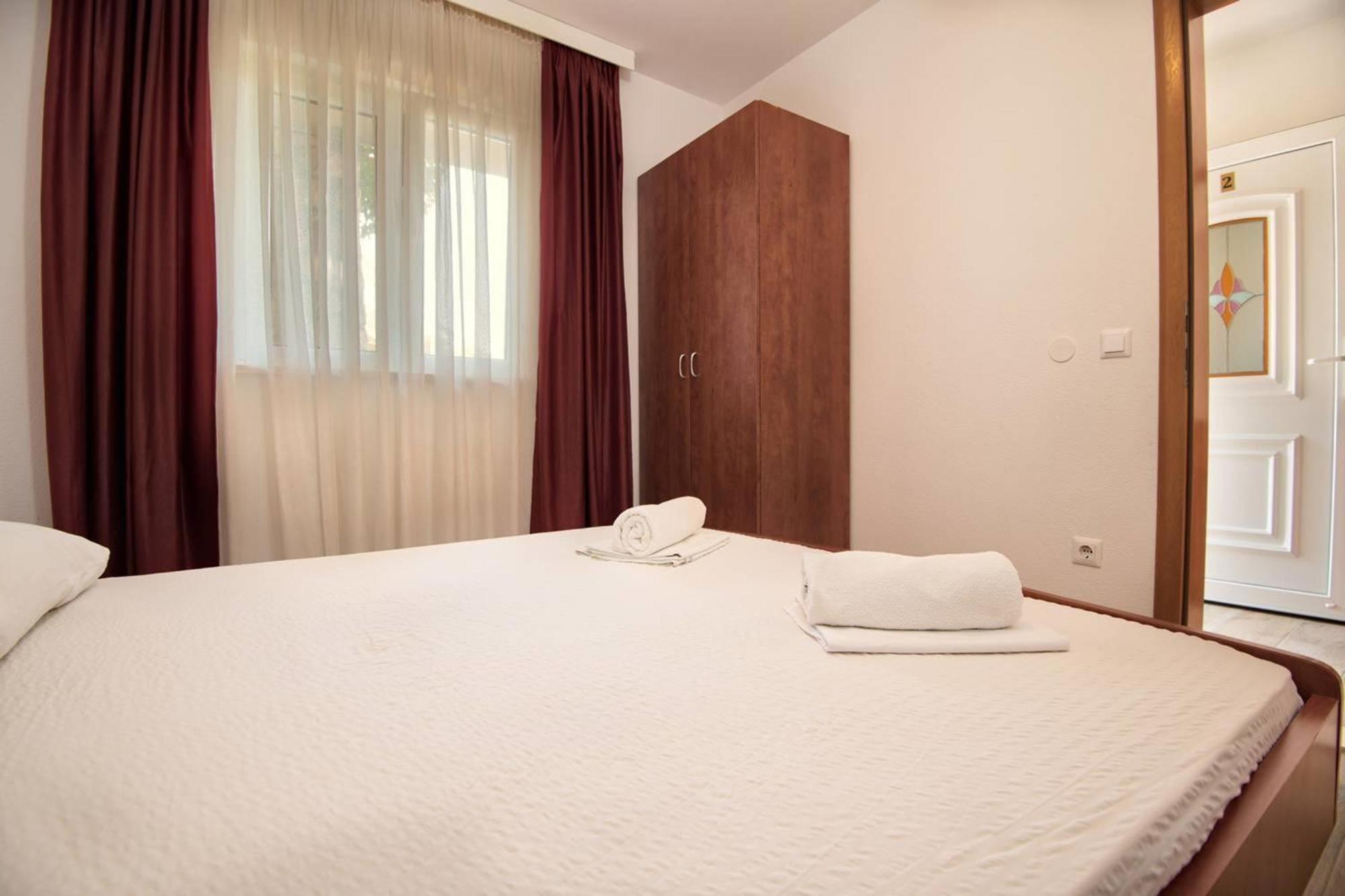 Apartments Bona Neum Habitación foto