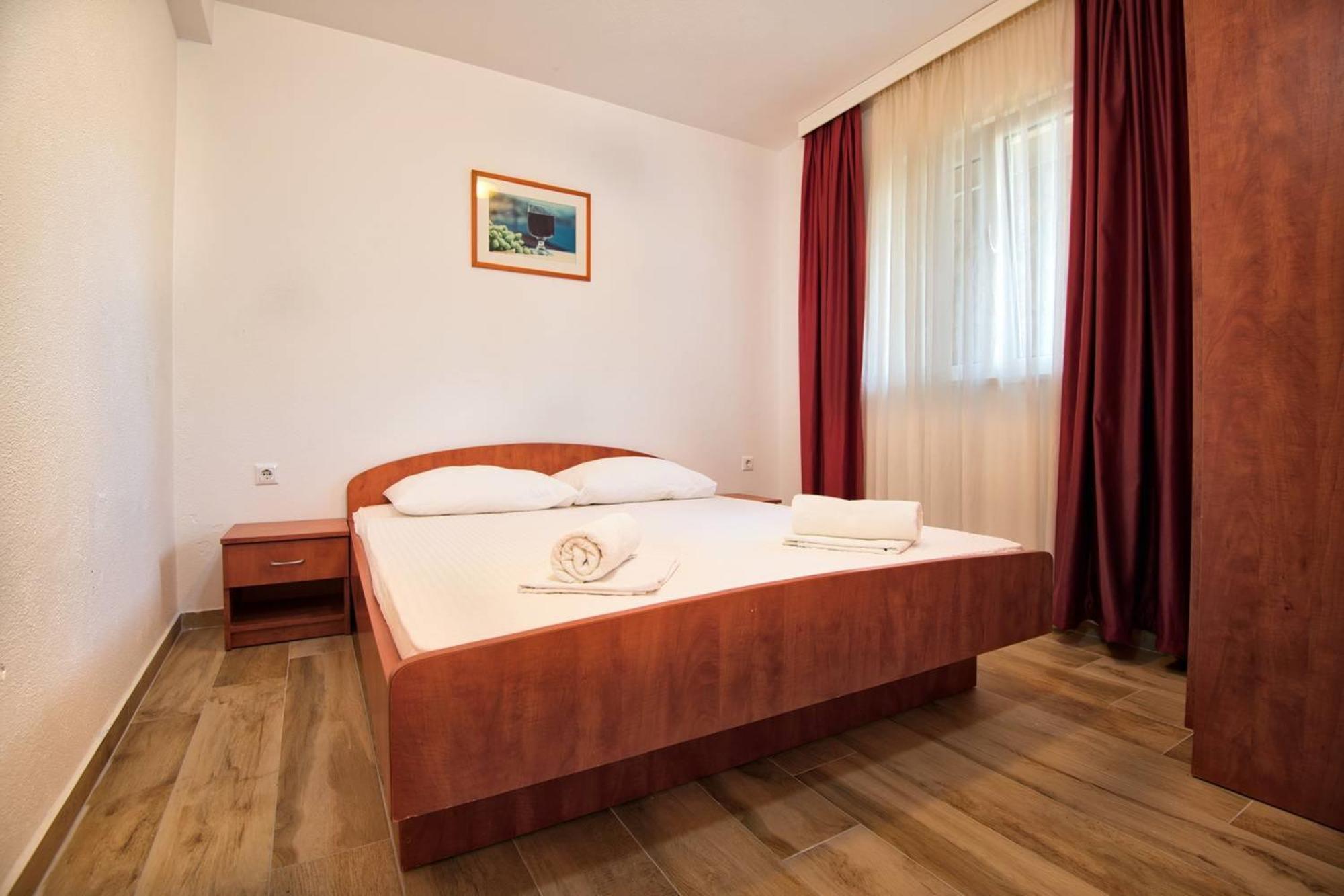 Apartments Bona Neum Habitación foto
