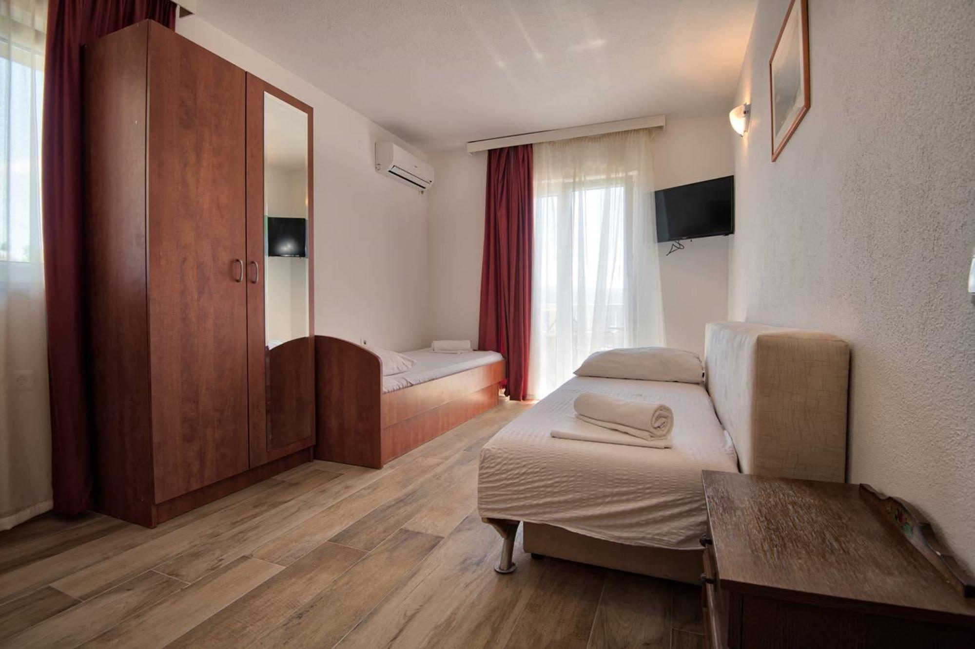 Apartments Bona Neum Habitación foto